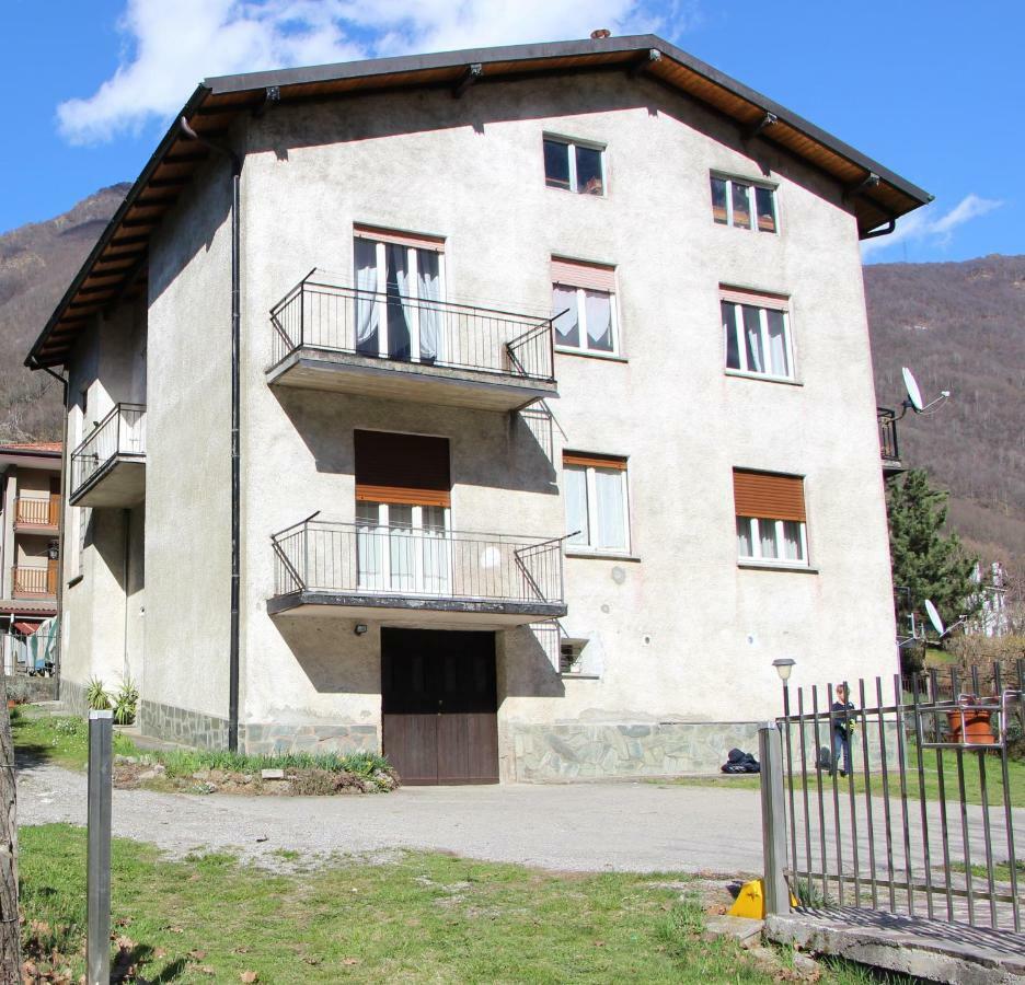 Apartamento Casa Di Gianni Primaluna Exterior foto